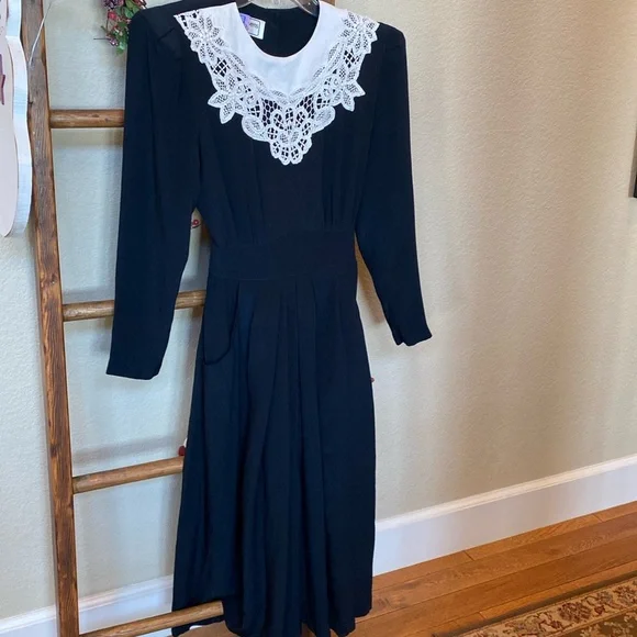 Vintage Karin Stevens Embroidered, Beaded & Laced Black Maxi Dress, 6 Petite - Picture 1 of 9